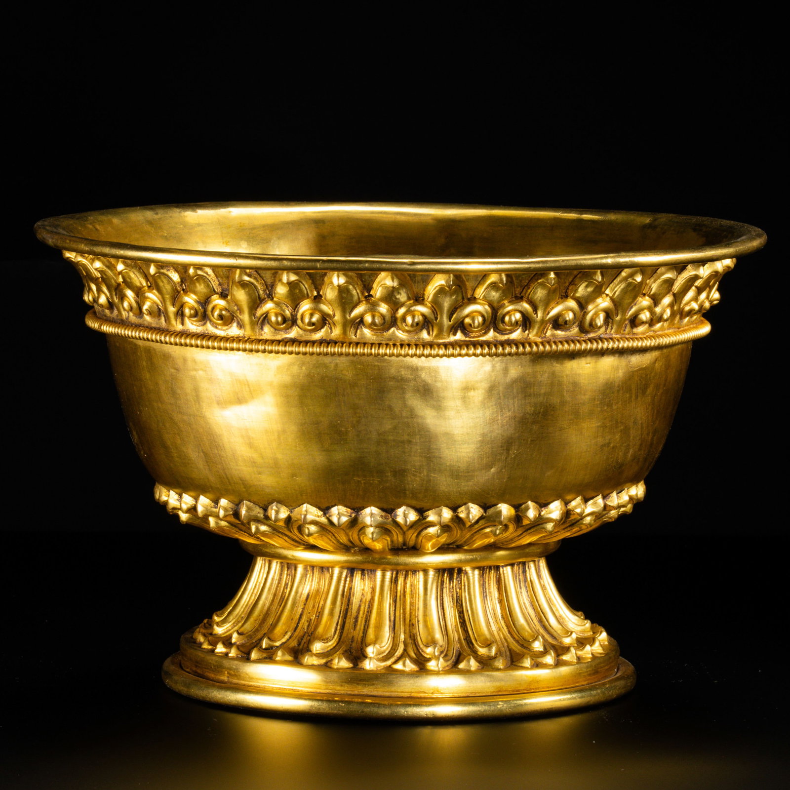Chinese Qing Dynasty Gilded Bronze Cup (1 of 10)