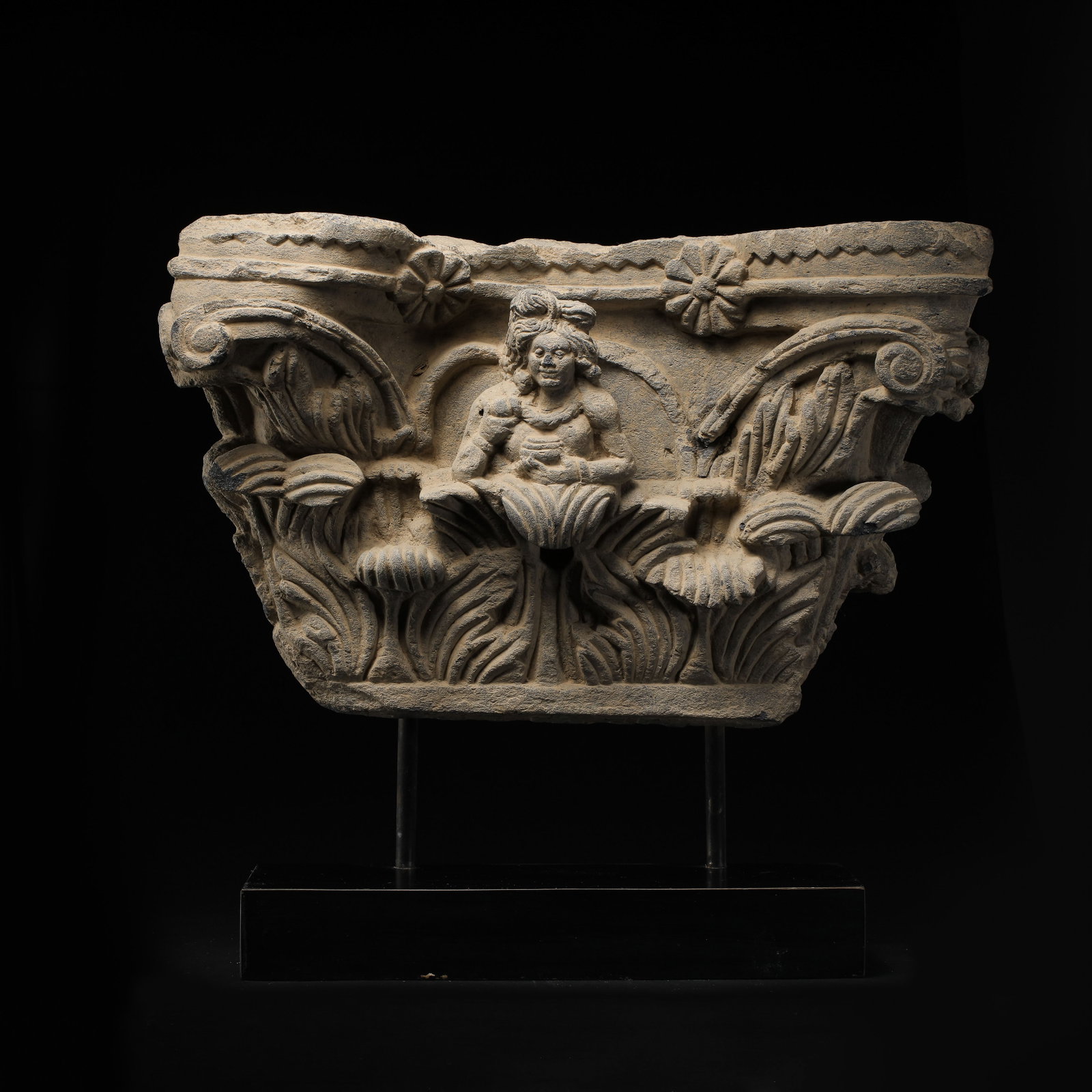 Chinese 2nd century AD Gandhara bluestone Buddha plaque: H . 46.5 cm . H . 30 cm . L . 50 cm .