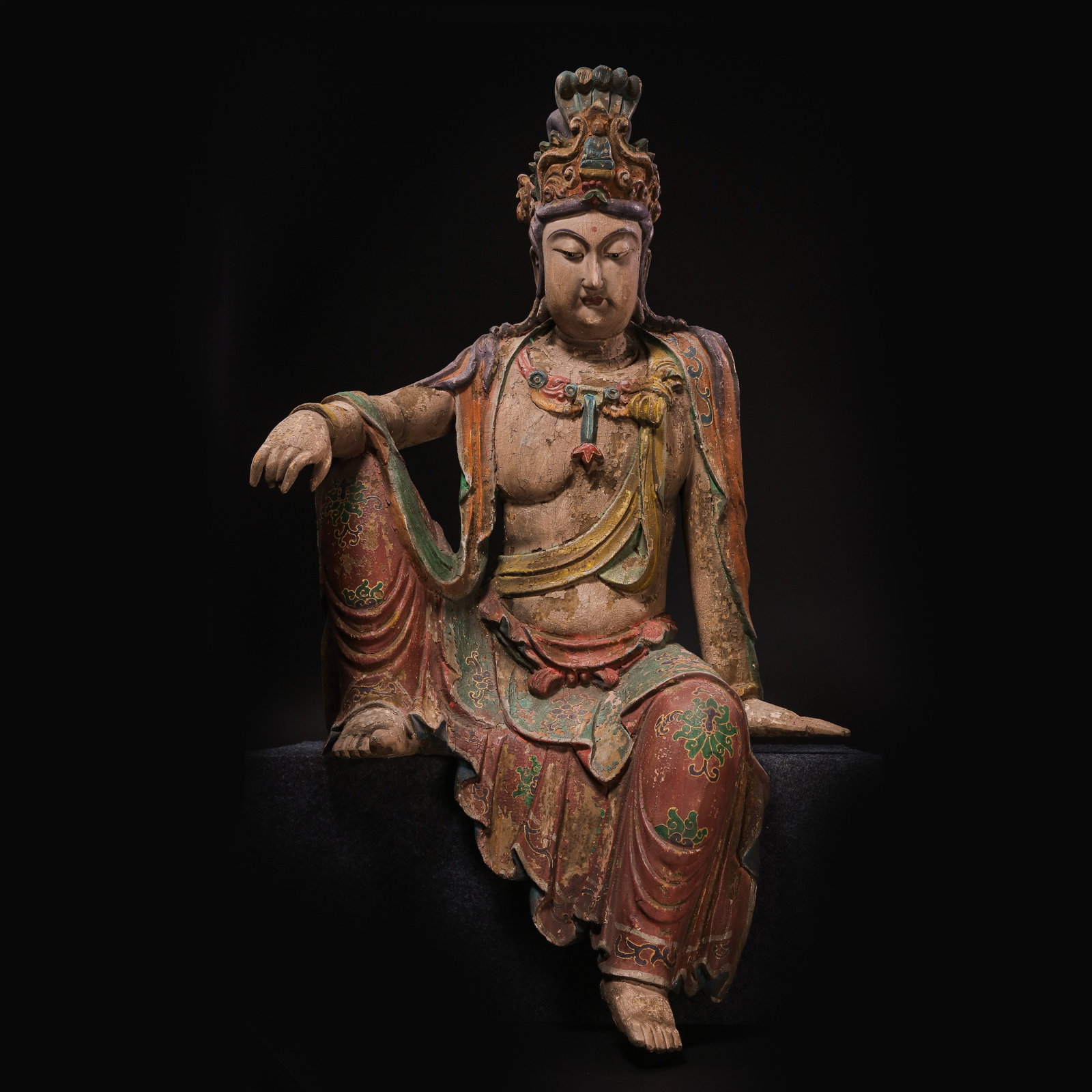 A painted wooden seated Guanyin statue from the Song Dynasty in China (1 of 10)