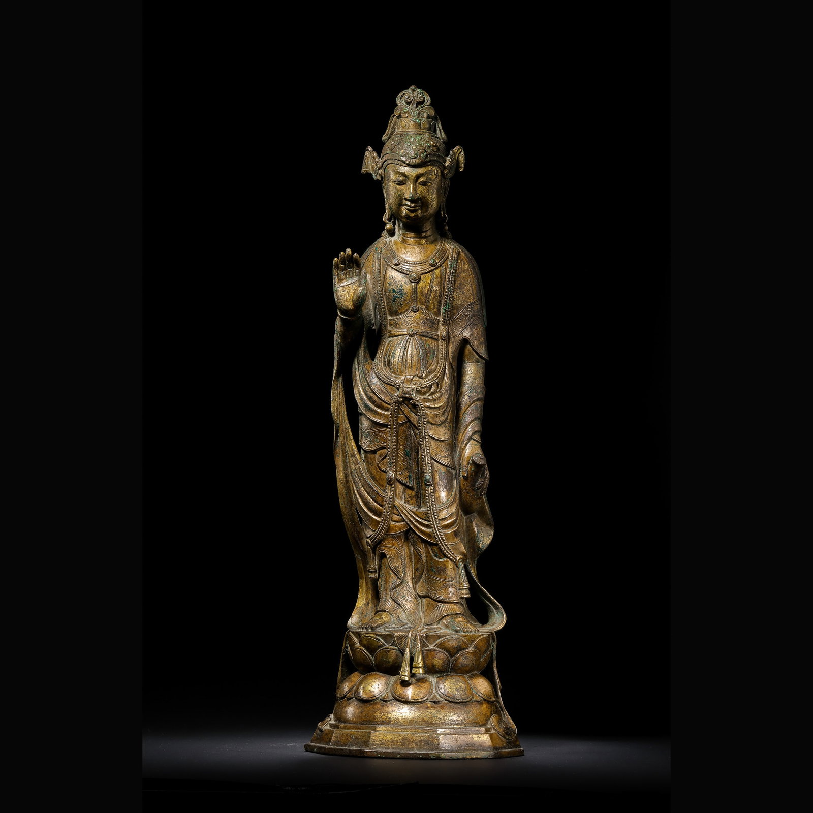 Gilt Bronze Standing Buddha Statue from the Northern Wei Dynasty in China: H . 45 cm . L . 14.2 cm . Weight 3875 gram .