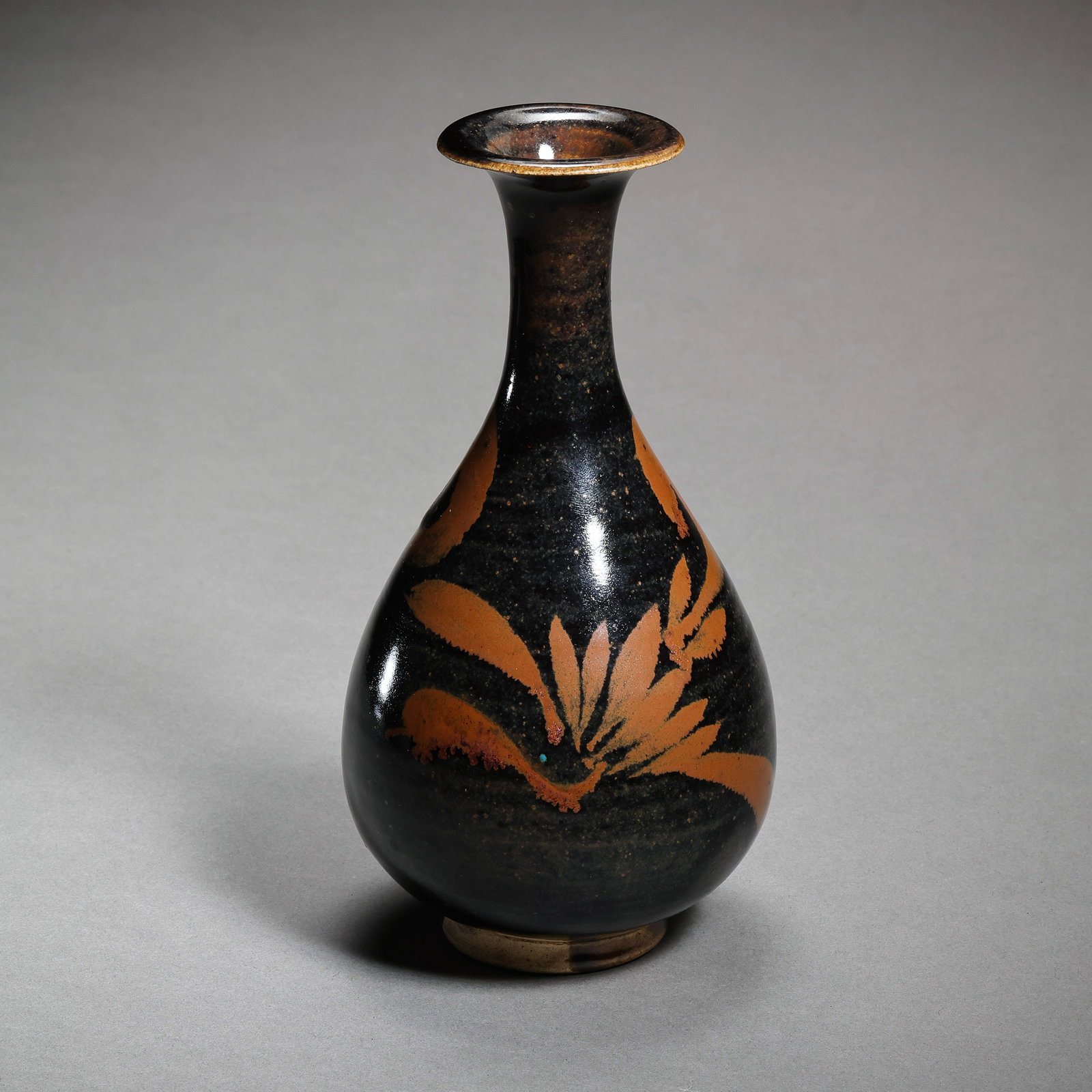 Northern Song Dynasty Cizhou Ware Jade Pot Spring Vase with Appliqué Decoration (1 of 9)