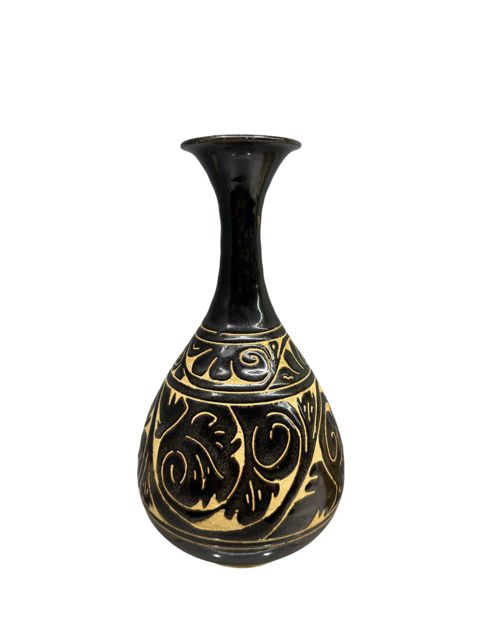 Song-Jin Cizhou Kiln Black-Glazed Vase with Carved Scroll Grass Pattern (Yuhuchun Vase) (1 of 5)
