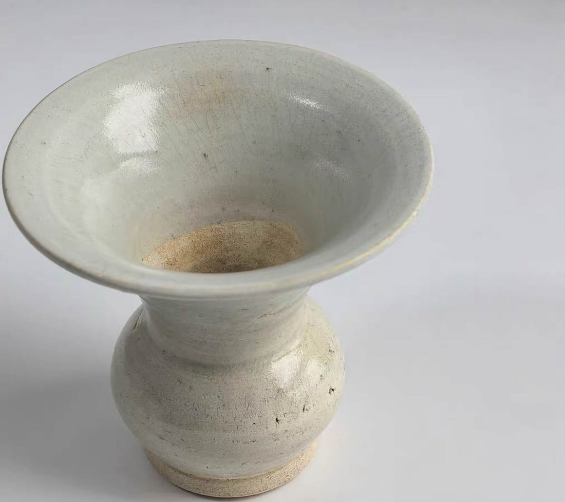 Bluish White Glaze Waste Vessel - 2