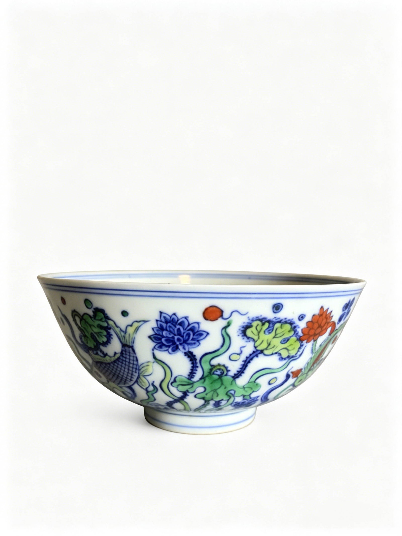 Bowl with Underglaze?Blue and Wucai Fish?and?Aquatic?Plants Decoration, Chenghua?Marked (1 of 7)