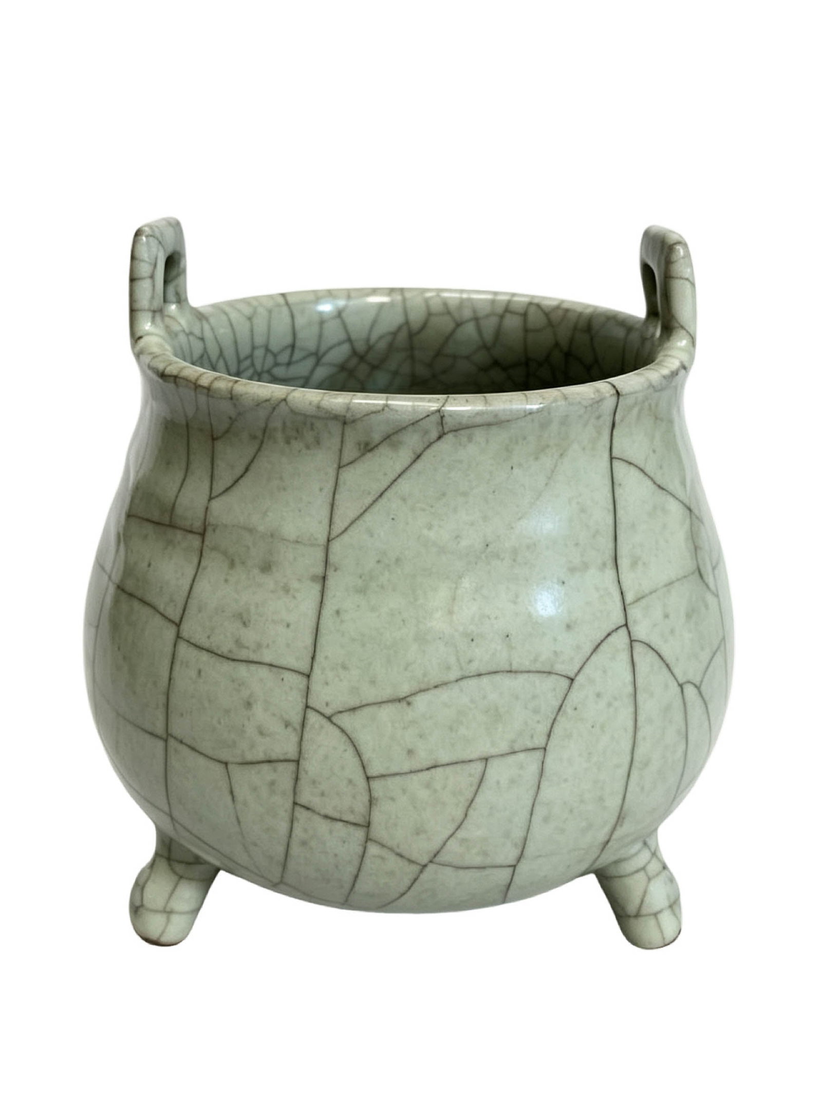 Celadon Crackle?Glazed Tripod Censer with Two Upright Handles: Celadon Crackle?Glazed Tripod Censer with Two Upright HandlesBasic ArchiveDimensions: Height 7.09 inches, Belly Diameter 6.30 inchesForm: Tripod censer with two upright rectangular handles, straight