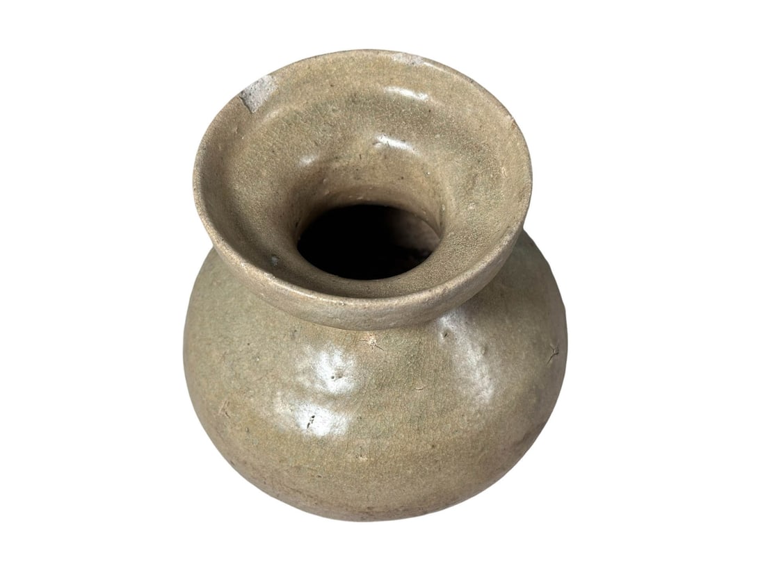 Yue Kiln Dish-Mouth Ewer, Southern Dynasties (1 of 5)