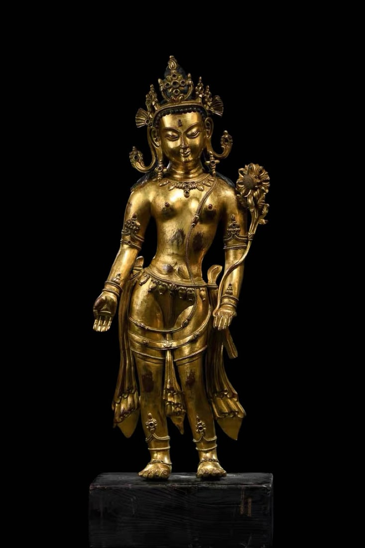 Gilt?Bronze Standing Statue of Padmapani (Lotus?Handed Avalokiteshvara): Gilt?Bronze Standing Statue of Padmapani (Lotus?Handed Avalokiteshvara)Suggested Period: Qing Dynasty, Tibetan StyleDimensions: Overall Height 58?cm (22.83?in), Width 21?cm (8.27?in)Material &