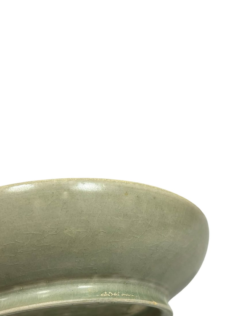 Celadon Incised?Decorated Shallow Dish - 4