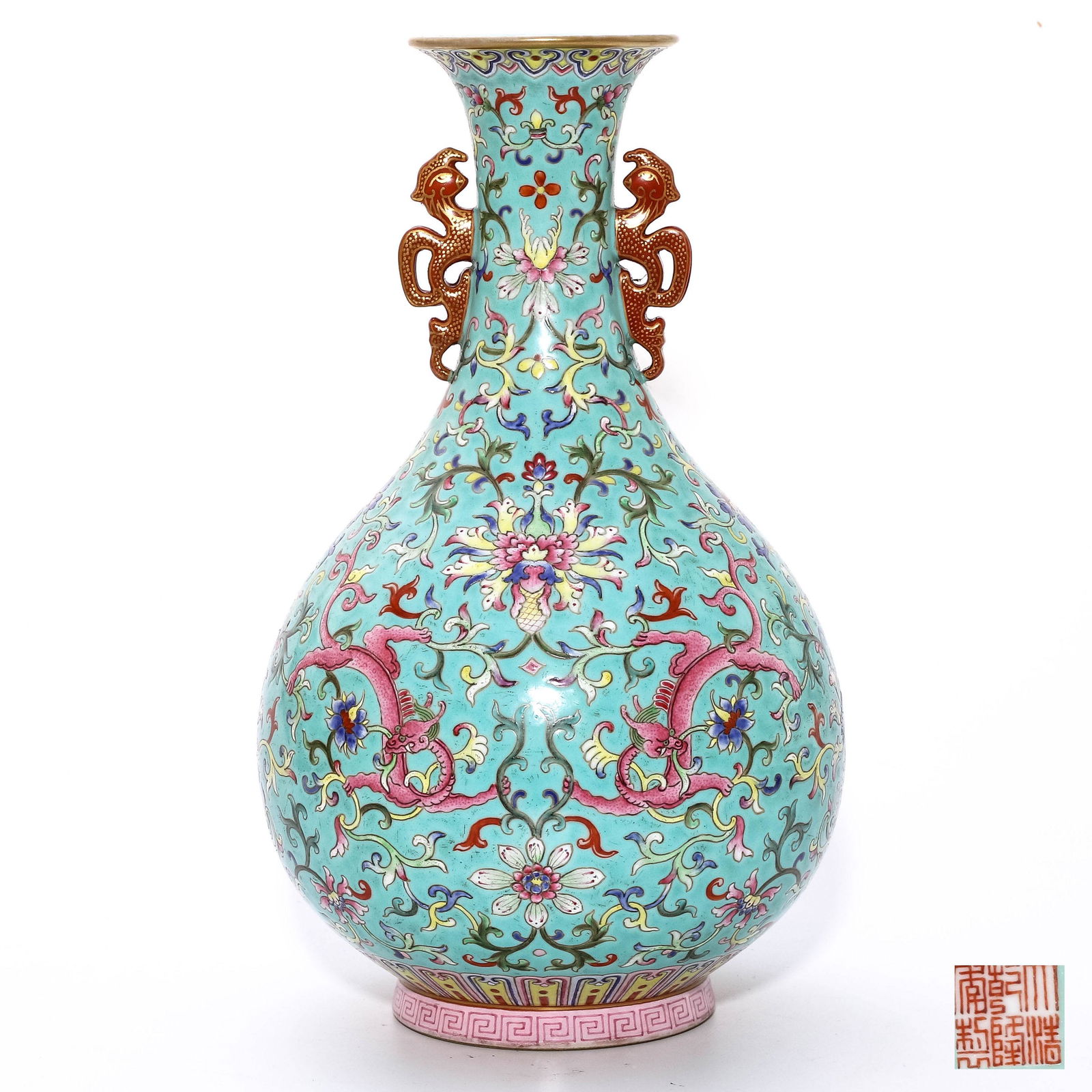 A TURQUOISE GLAZED FAMILLE ROSE GILT VASE, QIANLONG (1 of 8)