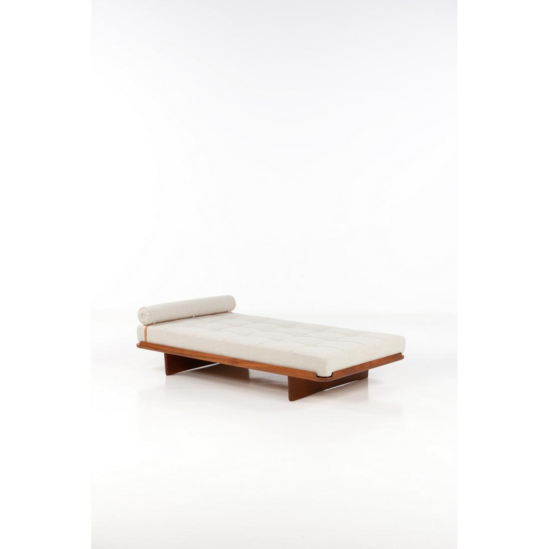 Grete Jalk (1920-2006) Pair of daybeds Teak, pine,: Grete Jalk (1920-2006) Pair of daybeds Teak, pine, leather and fabric Jeppeson Edition Creation date: circa 1960 H 38×L 203×P 112 cm Bibliography: Mobilia, n°56/57, 1960, p. 50