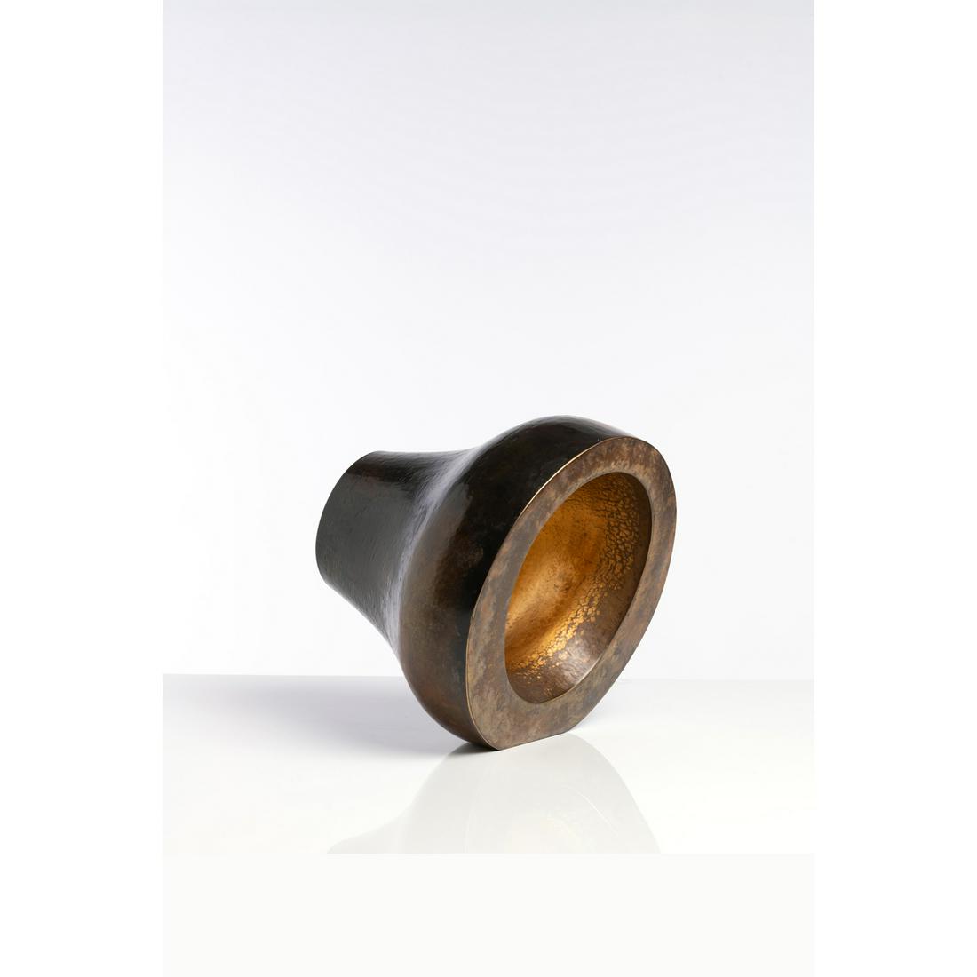 ƒ Hervé Wahlen (b. 1957) L’Ecoute - unique piece: ƒ Hervé Wahlen (b. 1957) L’Ecoute - unique piece Hammered copper and gold leaf Signed 'Wahlen' and dated '1999' Creation date: 1999 H 37,5 x L 36 x P 37 cm Bibliography: M. Giraud, 'Hervé Wahlen