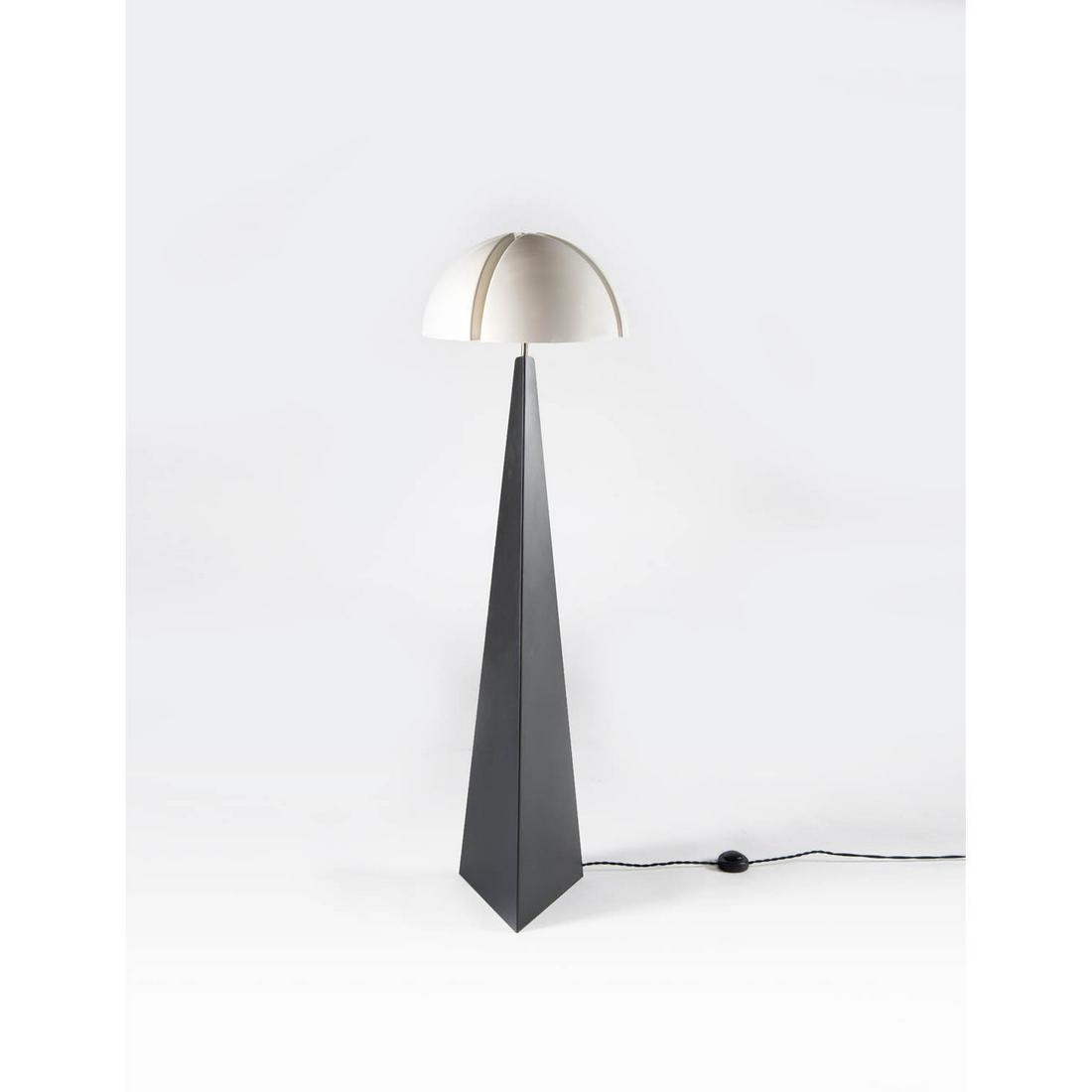 RAAK - Hollande (founded in 1954) Octavo: RAAK - Hollande (founded in 1954) Octavo Floor lamp Metal and polypropylene Creation date: circa 1970 H 133×Ø 40 cm