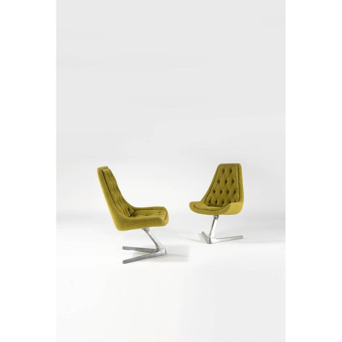 Edition Chromcraft Sculpta: Edition Chromcraft Sculpta Pair of chairs Aluminum and fabric Creation date: circa 1960 H 96×L 56×P 70 cm Model shown in the Star Trek television series