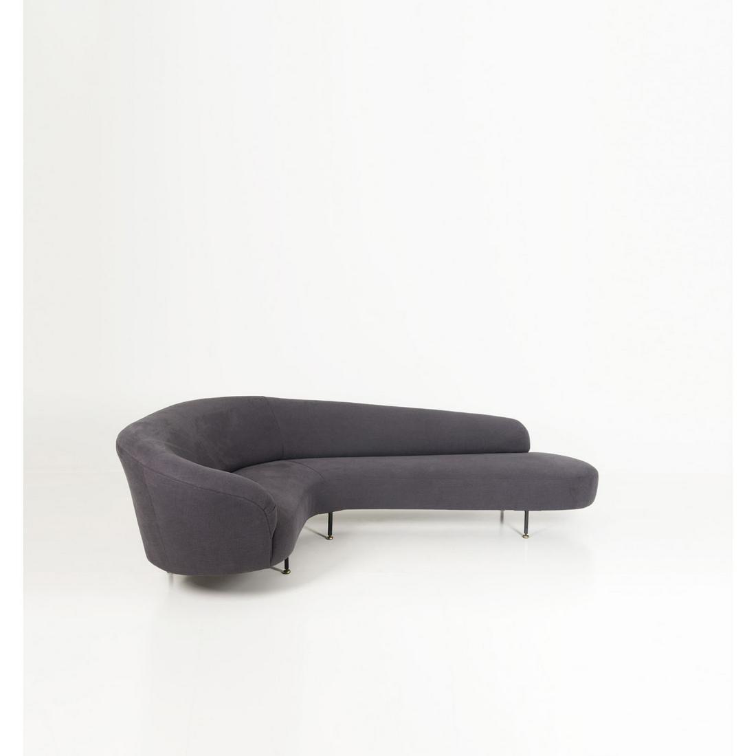 Federico Munari (XX), attributed to Curved sofa: Federico Munari (XX), attributed toCurved sofaMetal and fabricCreation date: circa 1950H 85 × L 260 × P 85 cm