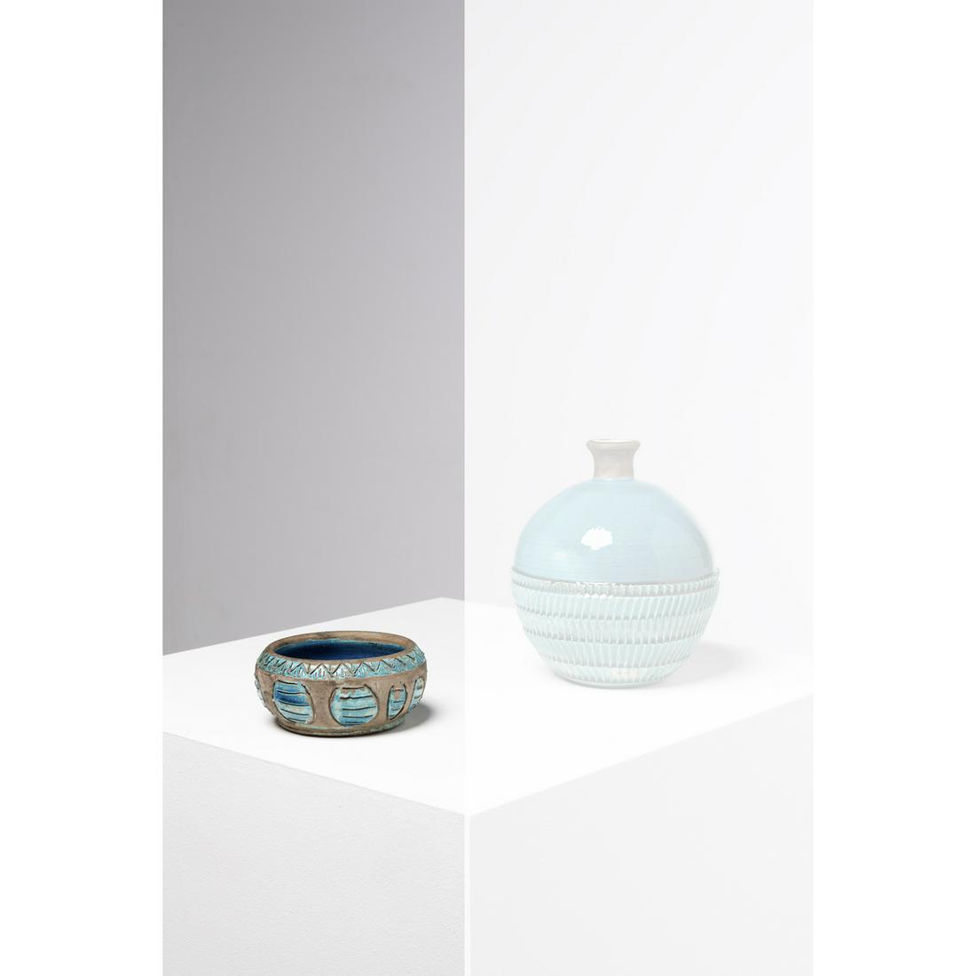 Jean Besnard (1889-1958) Cup: Jean Besnard (1889-1958)CupGlazed ceramicIncised signature, 'Jean Besnard' on the reverseModel created circa 1930H 7 × Ø 15 cm