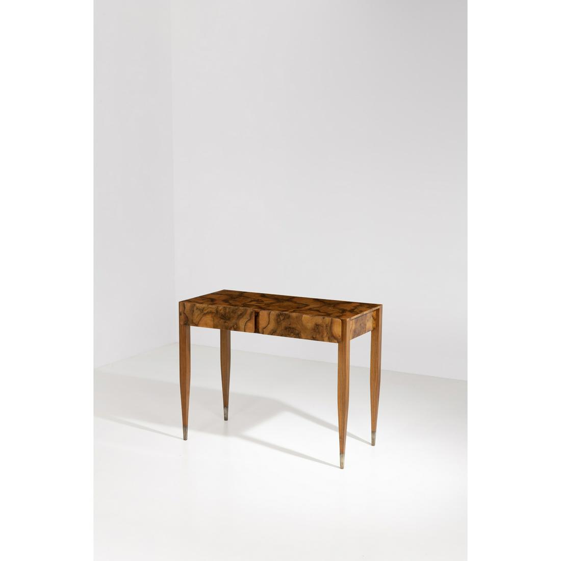 Gio Ponti (1891-1979) Radica: Gio Ponti (1891-1979)RadicaConsoleWalnut, olive wood veneer and brassEdited by Dassi, LissoneModel created circa 1950H 74,5×L 94,5×P 46,5 cmBibliography: Fabrizio Mautone, Gio Ponti, la comm