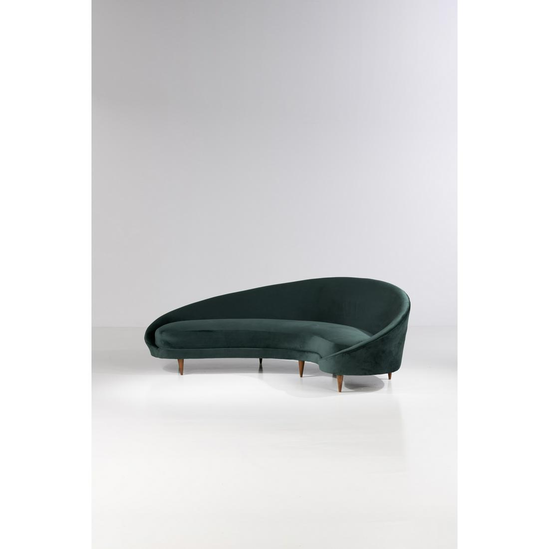 Federico Munari (20th c.), attributed to Sofa: Federico Munari (20th c.), attributed toSofaWood and velvetModel created circa 1950H 80×L 240×P 102 cm