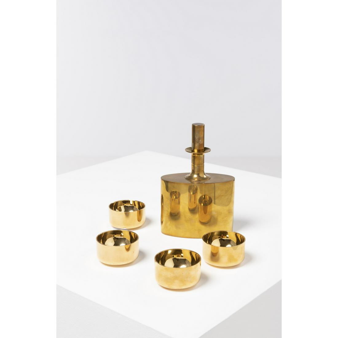 Pierre Forsell (1925-2004) Flask and stopper, and four glasses (1 of 2)