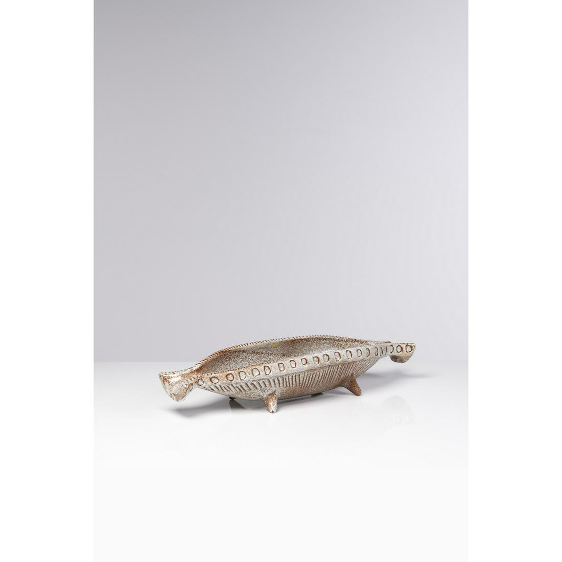 Accolay (Collective, 20th c.) Coin tray: Accolay (Collective, 20th c.)Coin trayGlazed ceramicSigned 'Accolay' on the bottomModel created in the 1960sH 13 × L 70 × P 21 cm