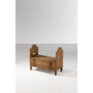 Eliel Saarinen (1873-1950) Bench: Eliel Saarinen (1873-1950)BenchOak woodModel created circa 1910H 63 × L 74 × P 37 cm