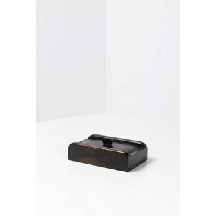 Alexandre Noll (1890-1970) Box: Alexandre Noll (1890-1970)BoxEbonyIncised signature 'A Noll' on the undersideModel created c. 1950H 5,5 × L 19 ×W 12 cm