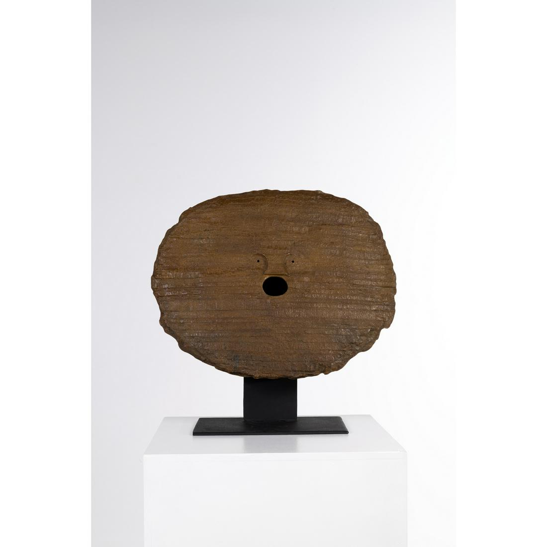 Robert Courtright (1926-2012) Sculpture - N°3/8: Robert Courtright (1926-2012) Sculpture - N°3/8 Lacquered metal and patinated bronze Limited edition of 8 Signed 'Courtright' and numbered '3/8' Model created in 2000 H 66,5 × L 66 × W