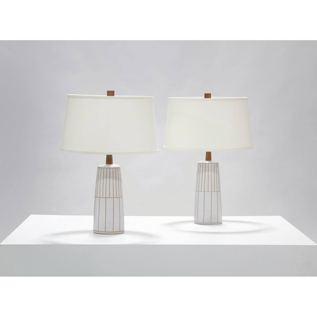 Jane & Gordon Martz (20th c.) Pair of table lamps: Jane & Gordon Martz (20th c.) Pair of table lamps Ceramic, walnut, brass and fabric Edited by Marshall Studios Signed 'Martz' Model created in the 1960s H 61 ×Ø 40,5 cm