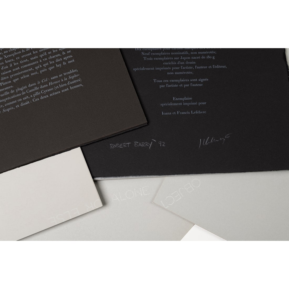 Robert Barry (born in 1936) and Jean-Claude Lebensztejn (born in 1942) Musings from my Leisures -: Robert Barry (born in 1936) and Jean-Claude Lebensztejn (born in 1942)Musings from my Leisures - 1992Ed. Yvon Lambert, ParisIn-4 (34 x 26 cm), silkscreened gray cardboard box Text by Lebensztejn illus