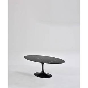 Eero Saarinen (1910-1961) Table 'Tulip': Eero Saarinen (1910-1961)Table 'Tulip'Metal and veined marbleModel created in 1956Edition Knoll H 41 x W 120 x D 60cm