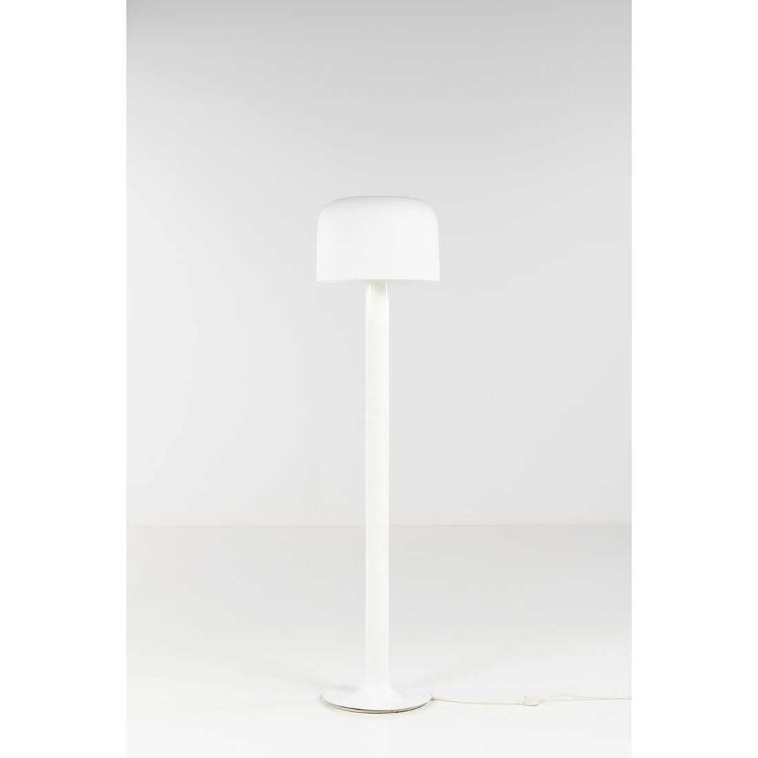 Michel Mortier (1925-2015) Floor lamp, model N10527: Michel Mortier (1925-2015)Floor lamp, model N10527Lacquered metal and glassEdited by Verre LumièreModel created in 1972H 160×Ø 35cm