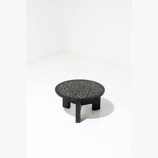 Ado Chale (born in 1928) Side table: Ado Chale (born in 1928)Side tableMarcasite, resin and lacquered steelModel created in 1985H 26 × Ø 50 cmThe buyer can be provided with an authenticity certificate.