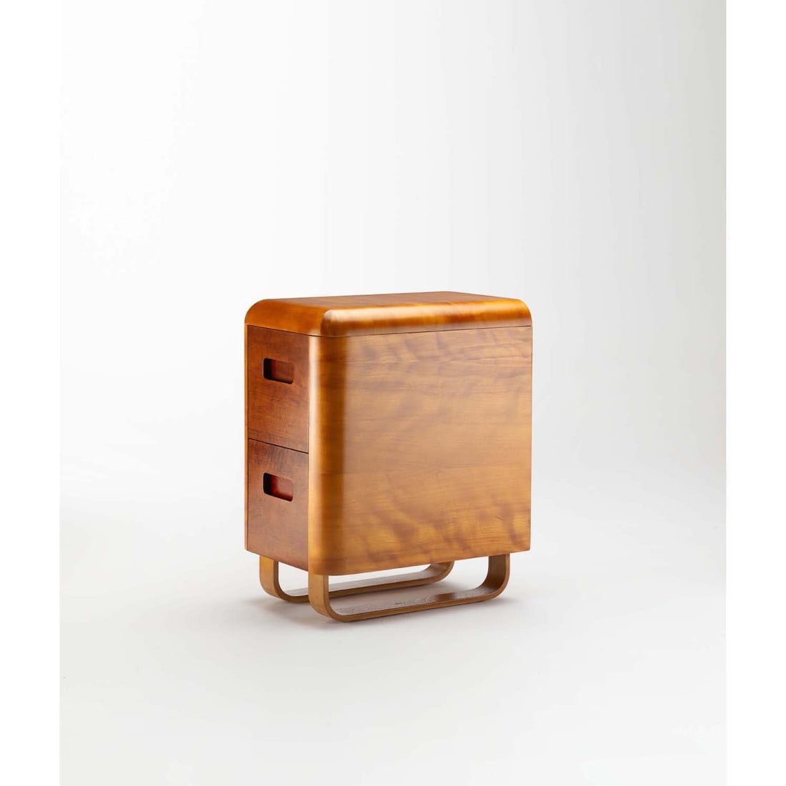Paul Goldman (20th c.) Bedside table: Paul Goldman (20th c.)Bedside tableWalnutEdited by PlycraftModel created circa 1940H 62 × L 33 × W 42 cm