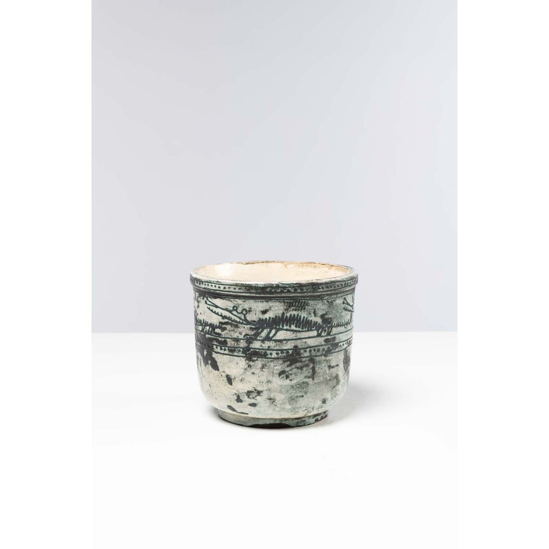 Jacques Blin (1920 - 1995) Plant-pot cover: Jacques Blin (1920 - 1995)Plant-pot coverGlazed ceramicSigned 'J. Blin' under the baseCreated circa 1960 H 17 Ø 18,5 cmProvenance: private collection, France