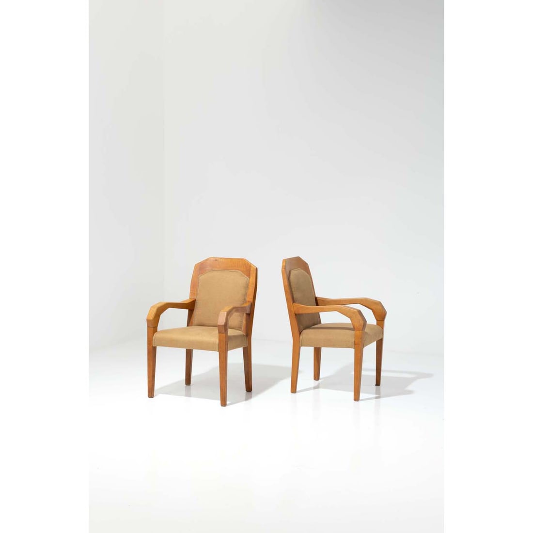 Fritz Schuy (1891-1952) Pair of armchairs: Fritz Schuy (1891-1952)Pair of armchairsWood and fabricModel created in the 1920H 93 × L 56 × W 63 cmBibliography: Dornach Design: Möbelkunst 1911 bis 2011, R. J. Fäth, Futurum, 20