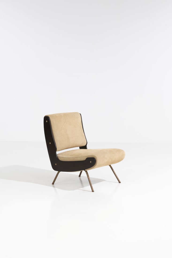 Gianfranco Frattini (1926-2004) Model 836 Armchair Brass, lacquered metal and velvet Edition Cassina (1 of 1)