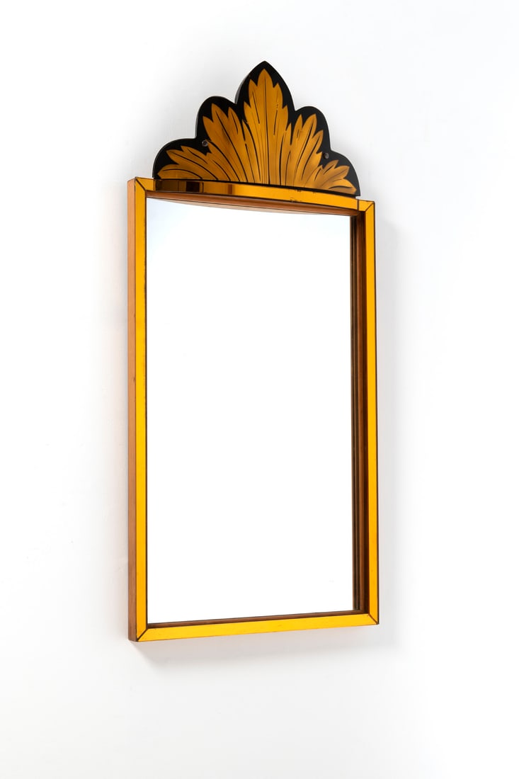Osvaldo Borsani (1911-1985) Miroir: Osvaldo Borsani (1911-1985)MiroirBois laqué, verre miroité et verre miroité teintéÉdition Atelier Borsani Varedo et Fontana ArteModèle créé vers 1940H 116,5 