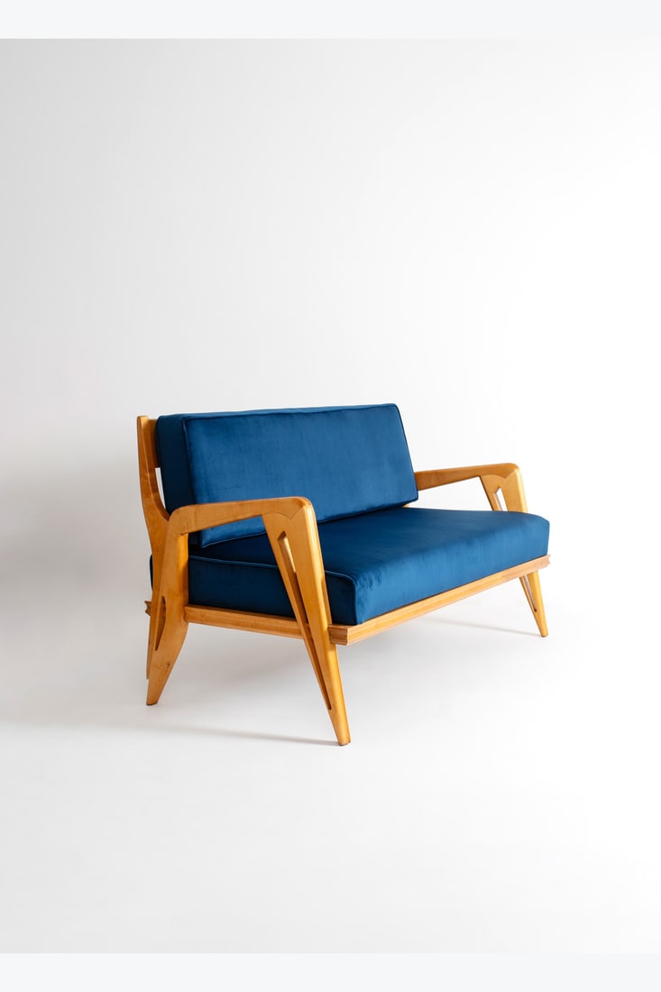 Franco Campo (XXe) & Carlo Graffi (1925-1985), attribué à: Franco Campo (XXe)& Carlo Graffi (1925-1985), attribué àCanapéNoyer et textileÉdition Apelli & VaresioModèle créé dans années 1950H 79 × L 140 × P 70