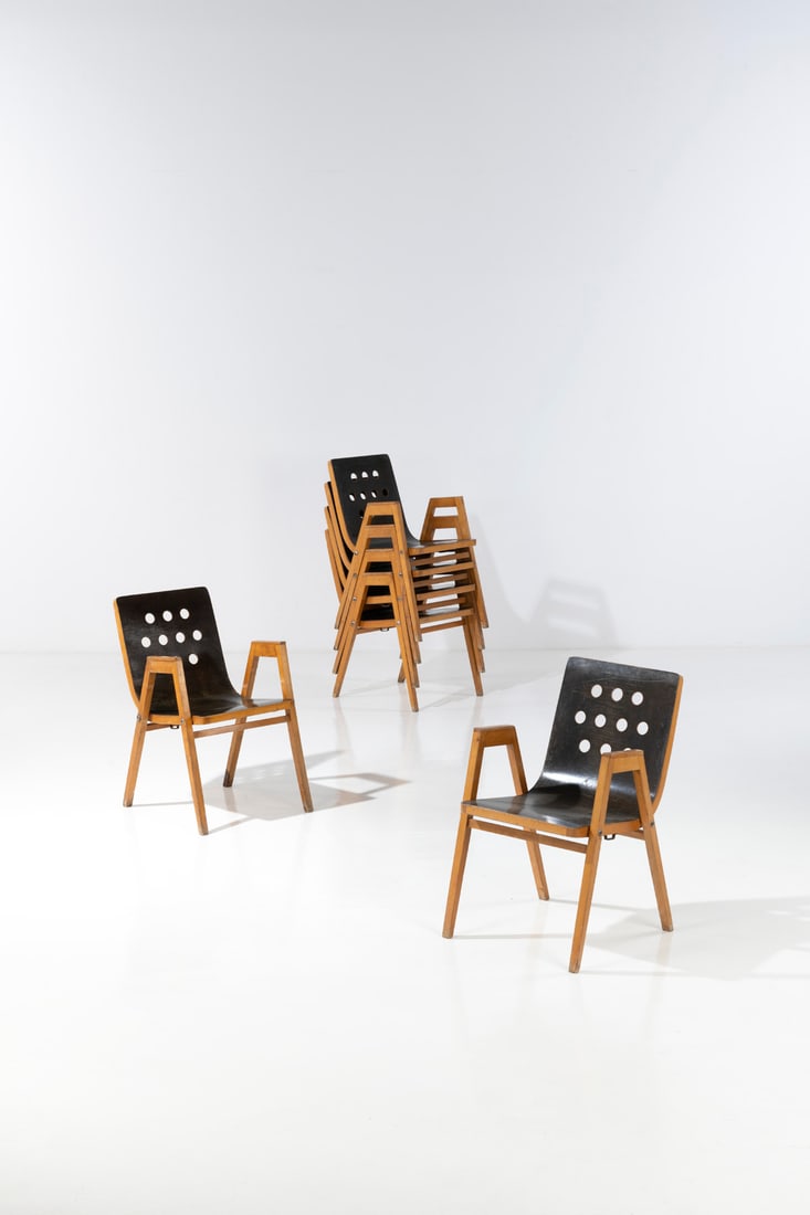 Roland Rainer (1910-2004) Suite de six fauteuils - Modèle n°34–3: Roland Rainer (1910-2004)Suite de six fauteuils - Modèle n°34–3Hêtre, hêtre laqué et placageÉdition Emi & Alfred PollakH 81 ×L 52×P 54cmProvenance : Mod&#