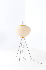 Isamu Noguchi (1904-1988) Lamp - Model 10A ‘Akari’ series Washi paper, bamboo and (1 of 1)