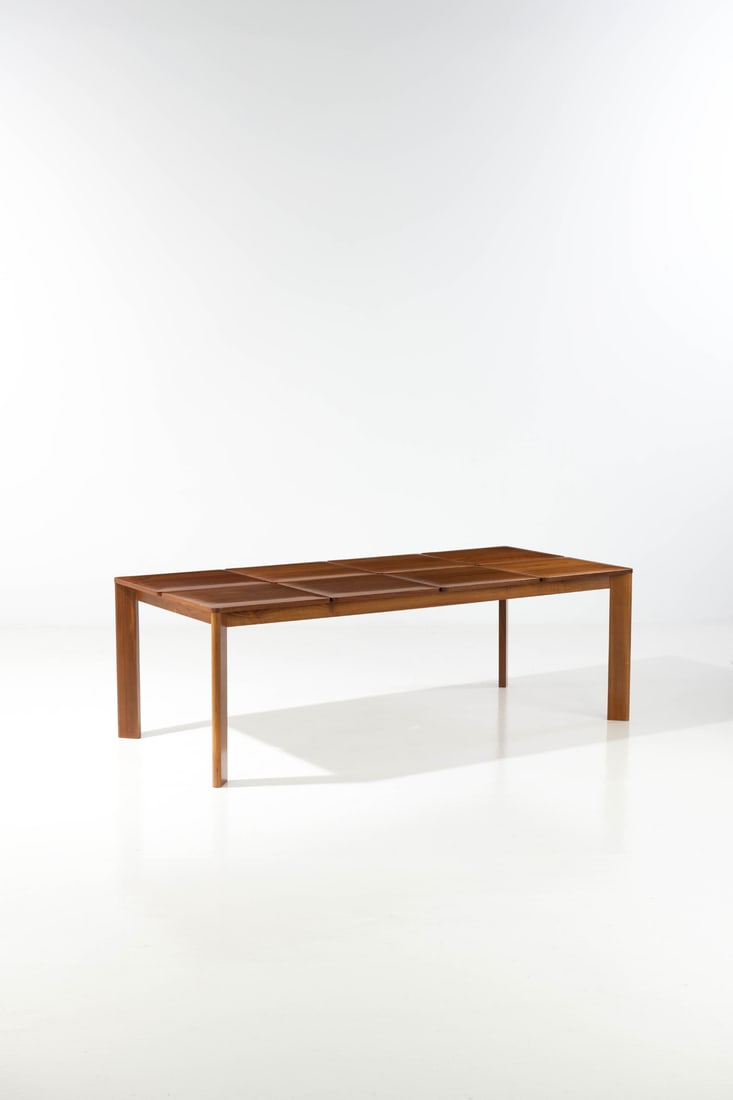 India Mahdavi (born 1962) Dining table - 'Fullhouse' model Walnut Edited by India Mahdavi Model: India Mahdavi (born 1962)Dining table - 'Fullhouse' modelWalnutEdited by India MahdaviModel created in 2002H 72,5 X L 220 X W 100 cm