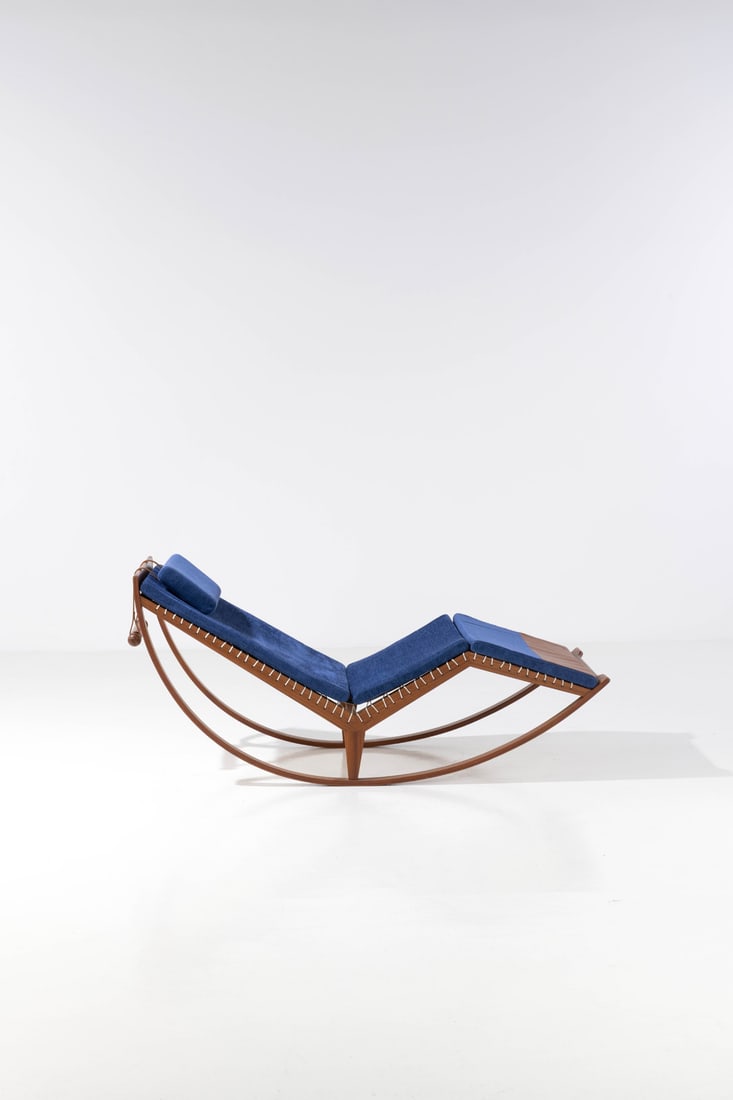 Franco Albini (1905-1977) Chaise longue - Model PS16, 'Dondolo': Franco Albini (1905-1977)Chaise longue - Model PS16, 'Dondolo'Wood and fabricEdited by PoggiModel created circa 1956H 73×L 167×W 69cm