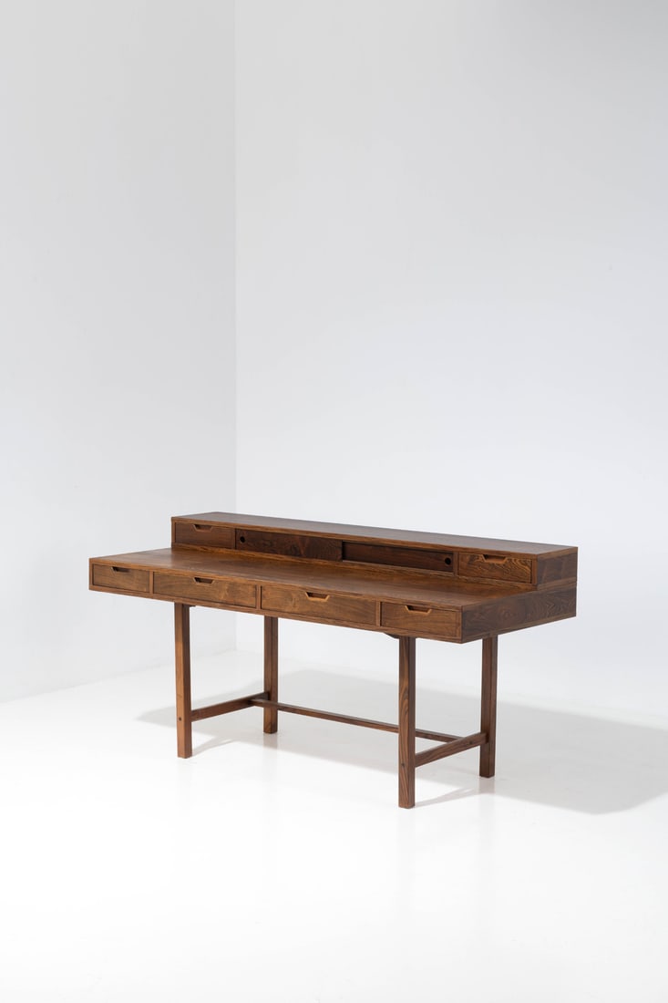 Svend Langkilde (20th c.) Convertible desk: Svend Langkilde (20th c.)Convertible deskWoodModel created circa 1960H 84×L 165×W 69cm (desk)H 72×L 165×W 95cm (table)