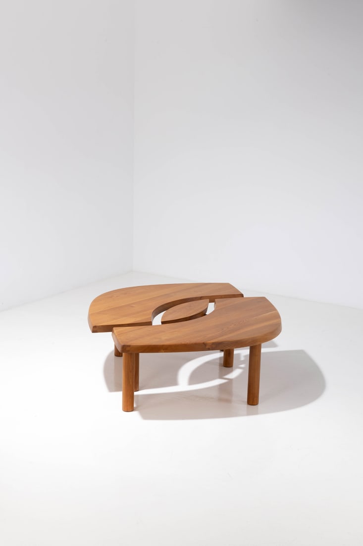 Pierre Chapo (1927-1987) Table - Model T22,'Œil': Pierre Chapo (1927-1987)Table - Model T22,'Œil'Elm woodEdited by SeltzManufacturer’s labelModel created in 1972Production date: 1986H 47×L 176×W 130cm (closed)Bibliography: H. Magen and al., ";Pi