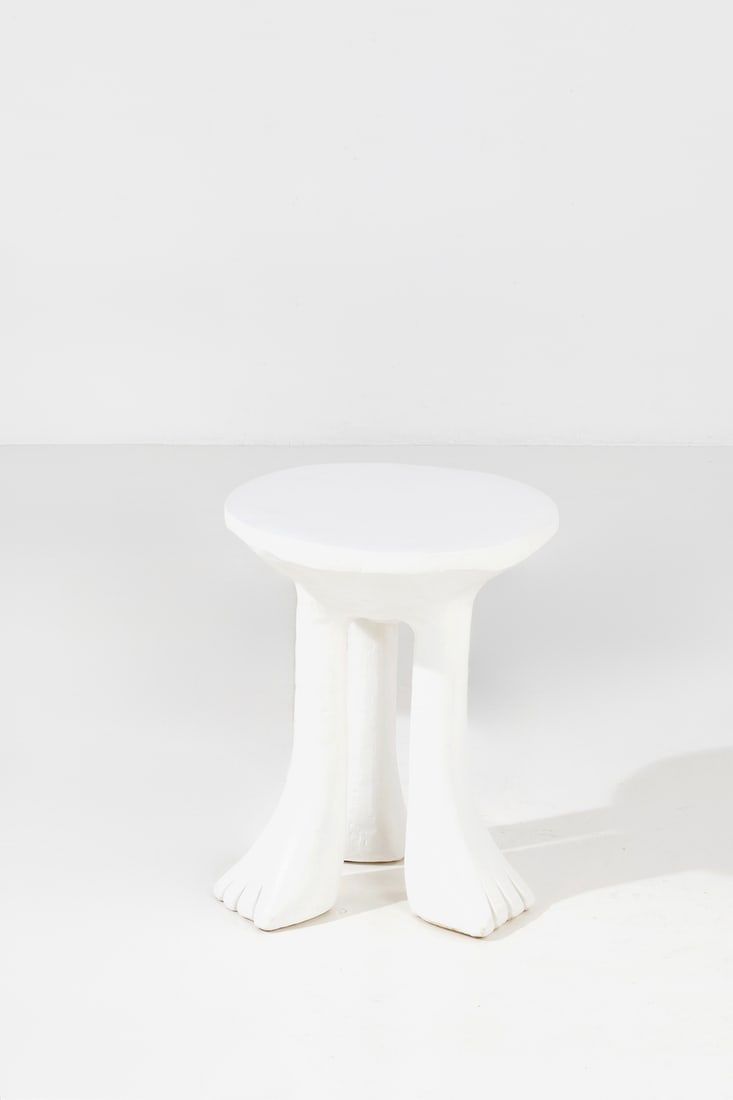 x John Dickinson (1920-1982) Side table - 'African' model: x John Dickinson (1920-1982)Side table - 'African' modelPainted plasterEngraved 'John Dickinson San Francisco'Model created in 1975H 52 x Ø 42 cm