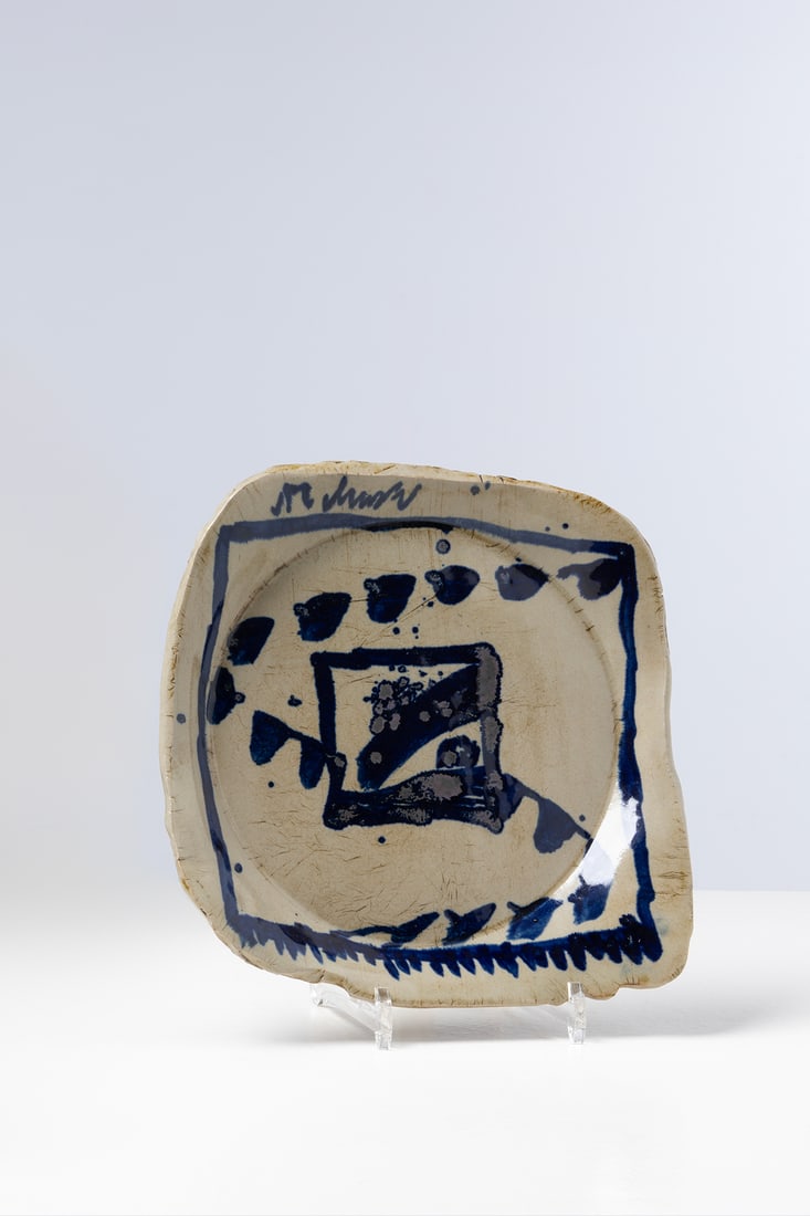 Pierre Alechinsky (born 1927) Untitled, 1982 Plate Partially glazed ceramic Signed upper right Date: Pierre Alechinsky (born 1927) Untitled, 1982PlatePartially glazed ceramicSigned upper rightDate and annotation engraved on the reverseH 28.5×W 29.5cmProvenance: Galerie Maeght Lelong, Paris, 1986