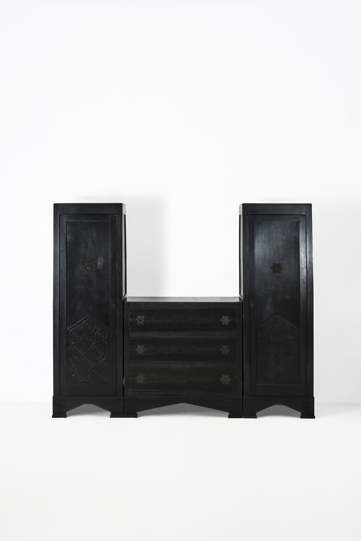 xx Gino Maggioni (1898-1955) & Gaetano Borsani (1886-1955) Dresser (1 of 2)