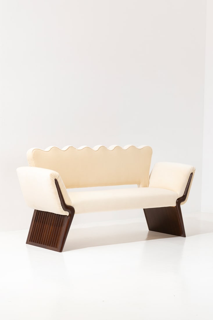 Osvaldo Borsani (1911-1985) Sofa - model 5709 (1 of 2)
