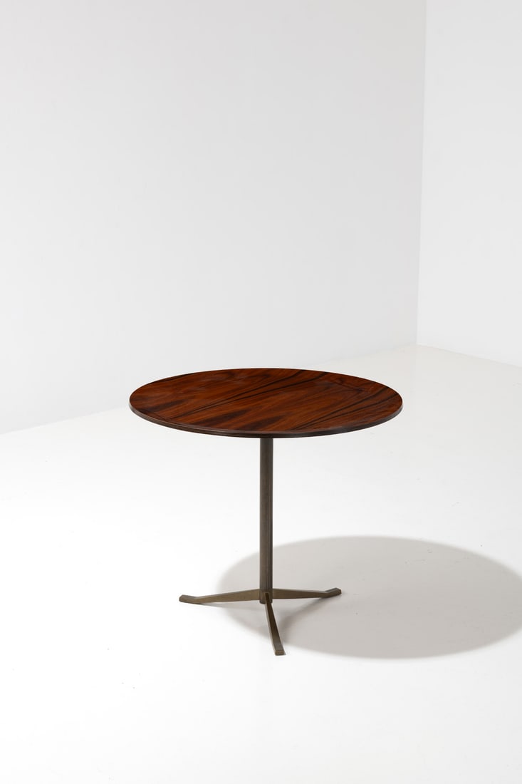 Osvaldo Borsani (1911-1985) Side table (1 of 1)