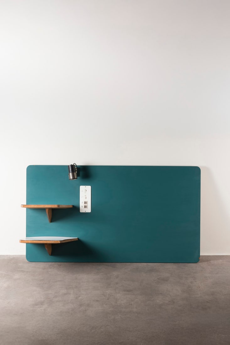 Gio Ponti (1881-1979) Headboard Ash and Formica Designed in 1960 H 75 × W 146 × D 42 cm: Gio Ponti (1881-1979)HeadboardAsh and FormicaDesigned in 1960H 75 × W 146 × D 42 cmProvenance: Hotel Parco dei Principi, Sorrento, Italy