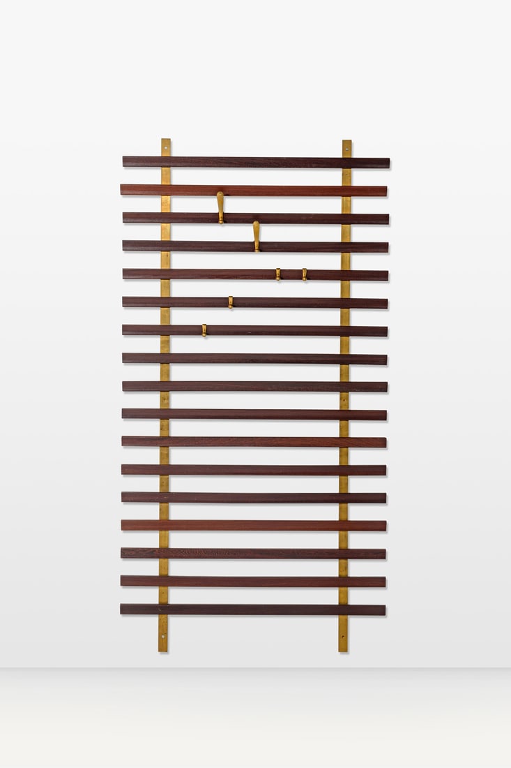 Jules Wabbes (1919-1974) Coat hanger (1 of 2)